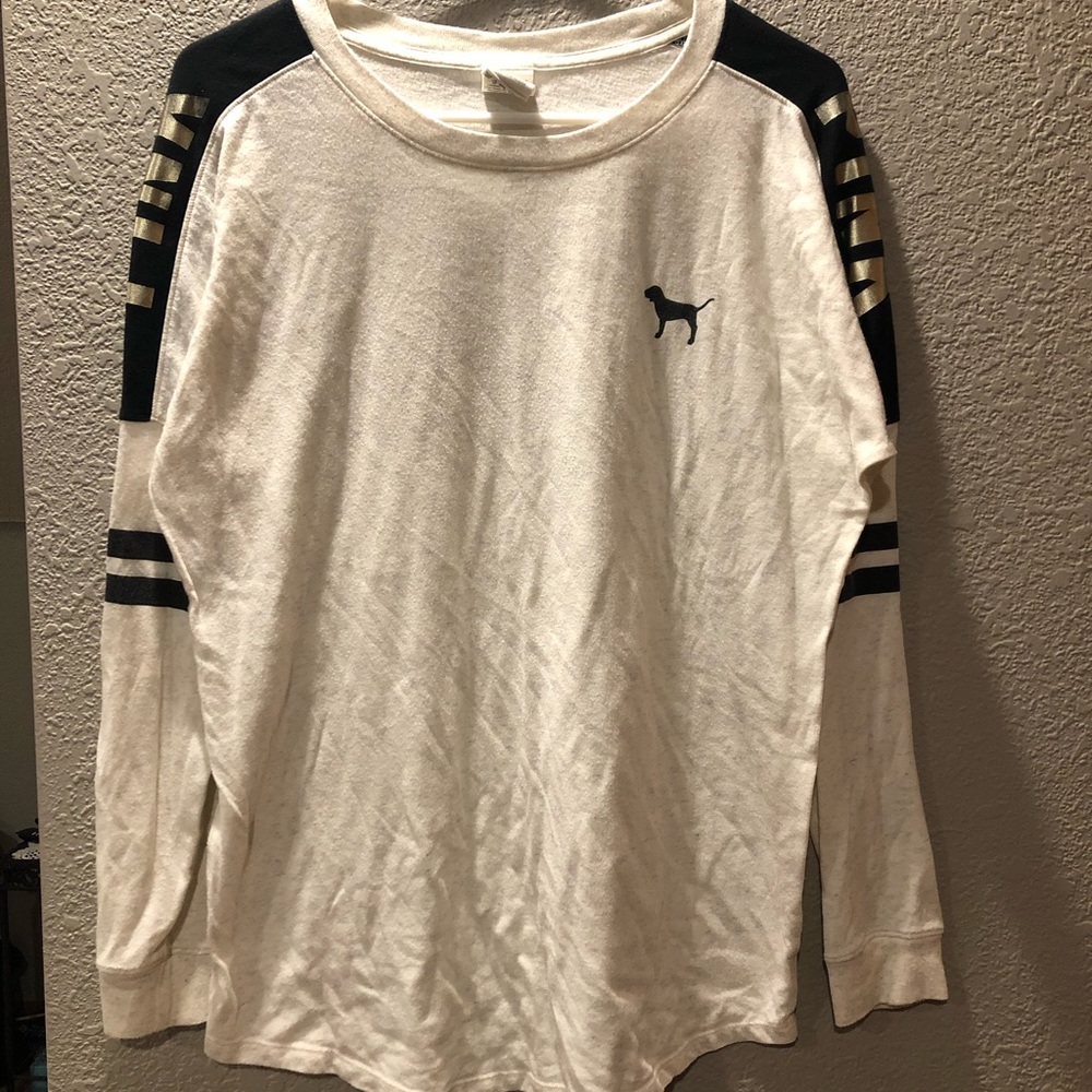PINK Victoria’s Secret Long-Sleeve Shirt